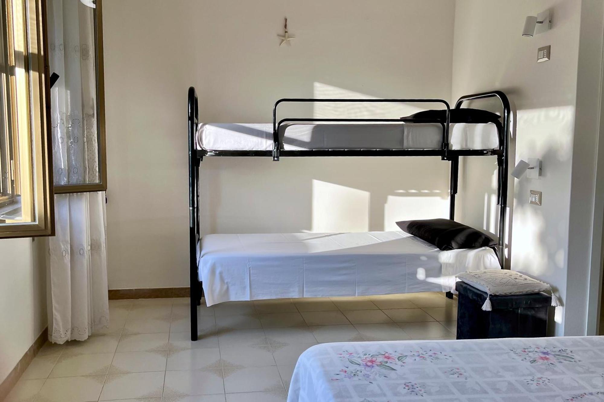 Gocciadoro Guest Apartment Соланас Экстерьер фото