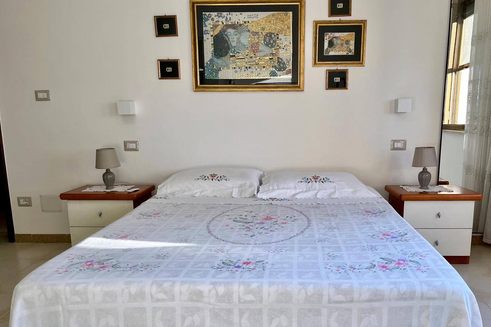 Gocciadoro Guest Apartment Соланас Экстерьер фото