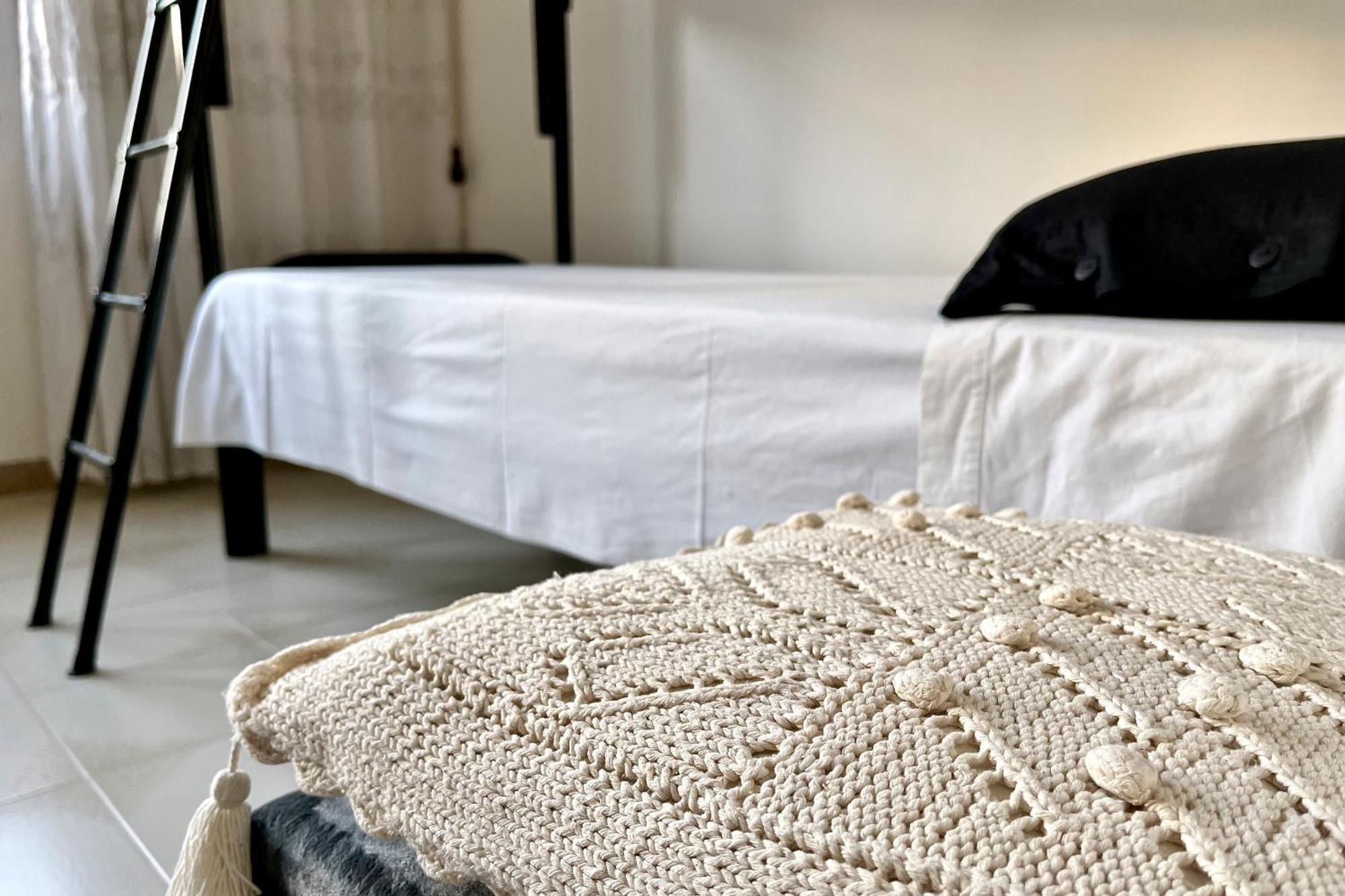 Gocciadoro Guest Apartment Соланас Экстерьер фото